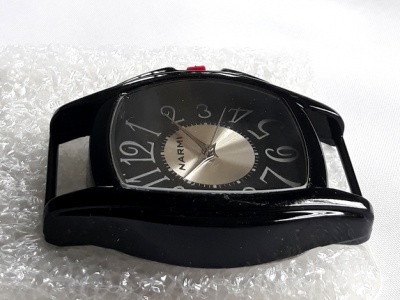WF-3382BK Часы кварцевые корпус чёрный без ремешка