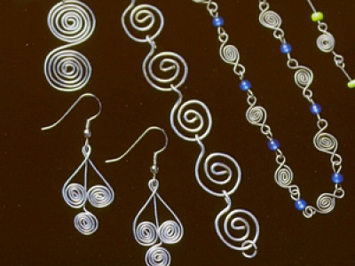 BK3303 Книга-журнал Wire Links&Chain Jewelry 19 стр.